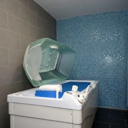 Odalys Le Lotus Blanc 3* Le Barcarès