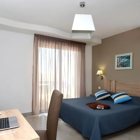 Lejlighedshotel Odalys Le Lotus Blanc Le Barcarès