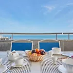 Résidence Odalys Le Lotus Blanc Apartahotel