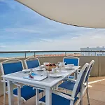 Aparthotel Odalys Le Lotus Blanc Le Barcares